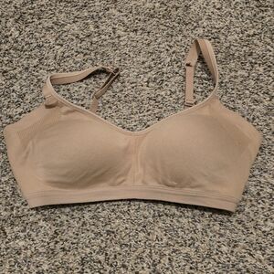 Warner's wireless support bra